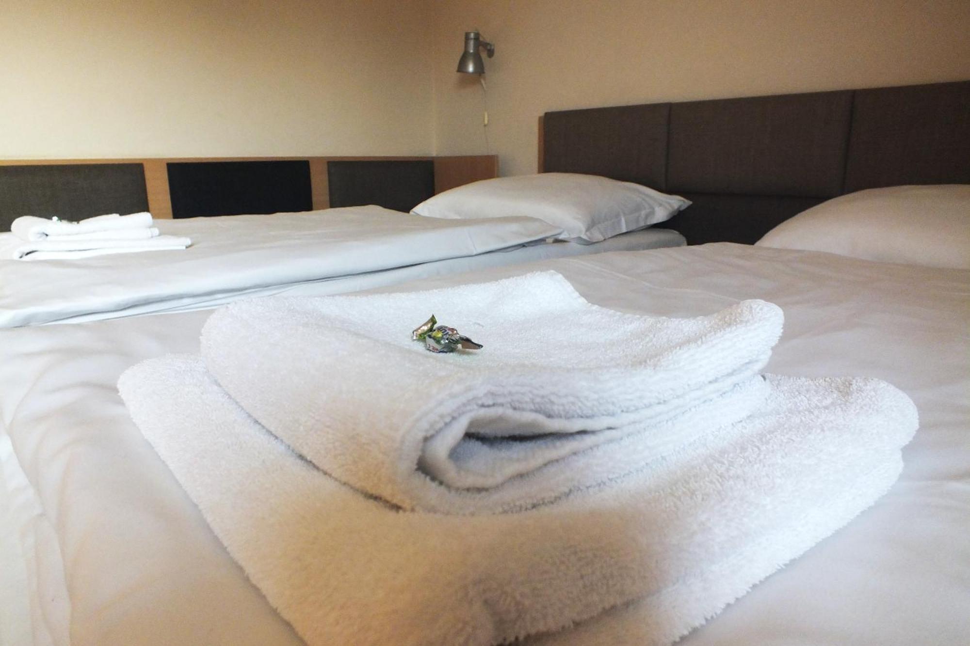 Motel Subaru Варшава Экстерьер фото